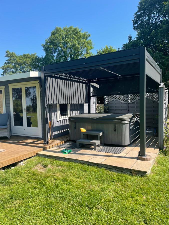 Alpaca Fold Villa Preston  Eksteriør bilde